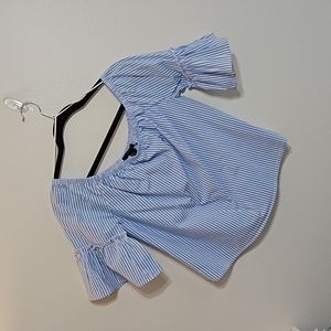 Juniors shirt size Large